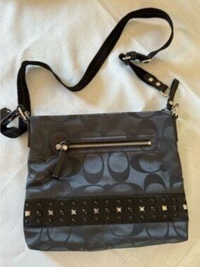 Coach Black Signature Sateen Crossbody w Stud Accents EXCELLENT CONDITION 12x10